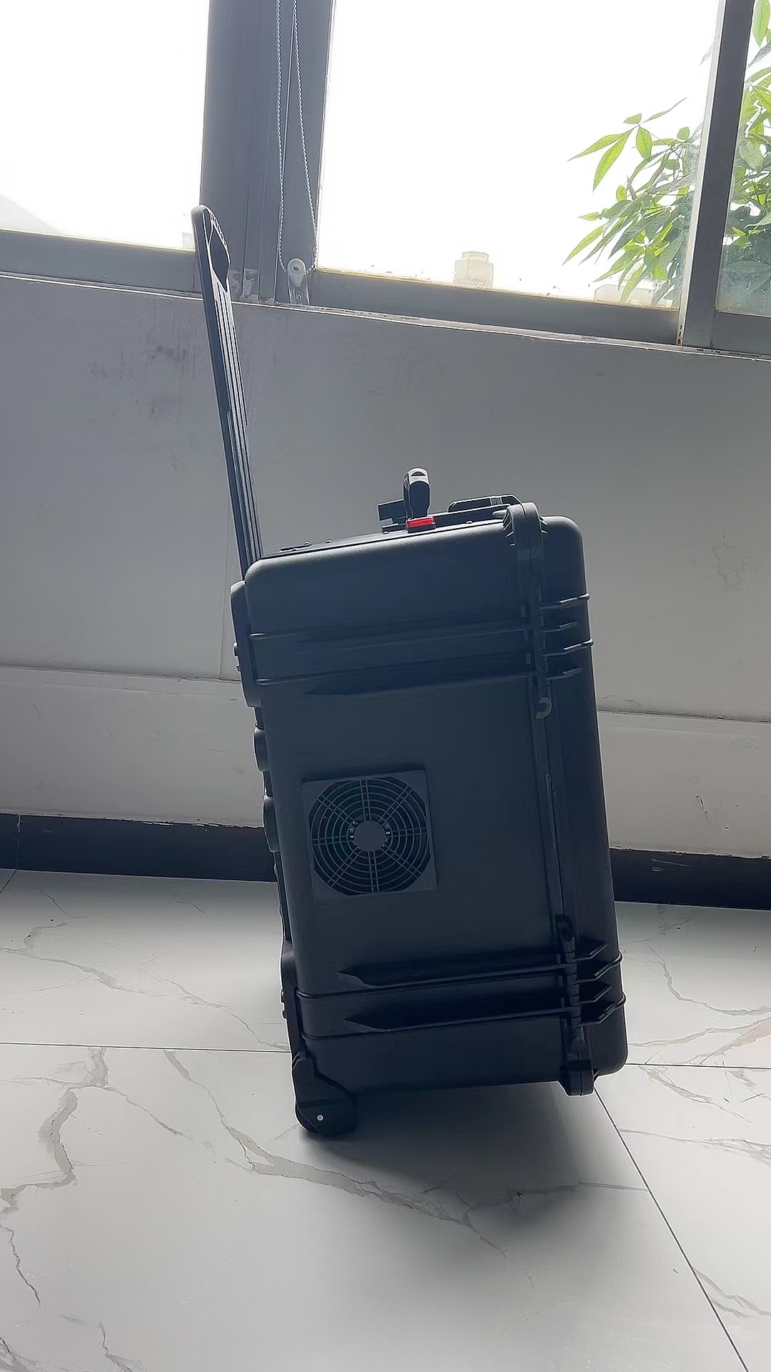 阿坝手拉箱型移动通信干扰器